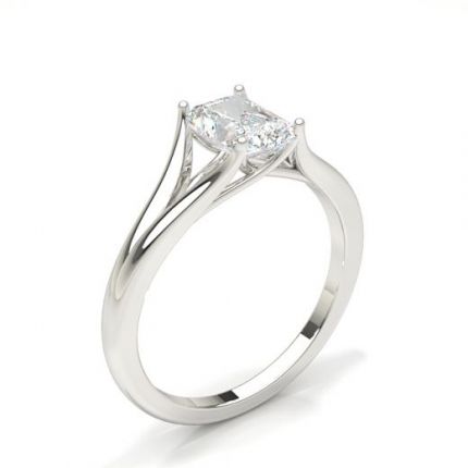 Prong Setting Engagement Ring